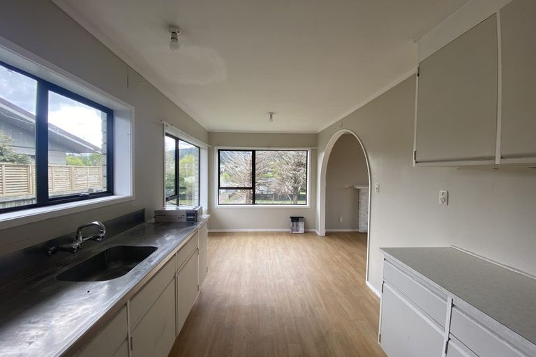 Photo of property in 19 Goldie Street, Pukehangi, Rotorua, 3015