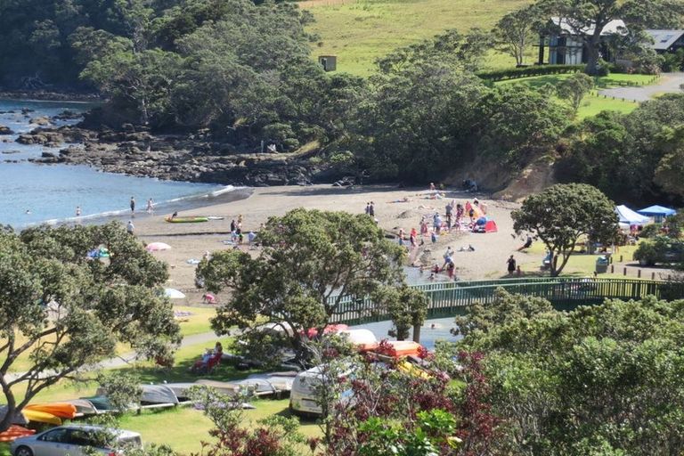 Photo of property in 58 Grand View Road, Leigh, 0985