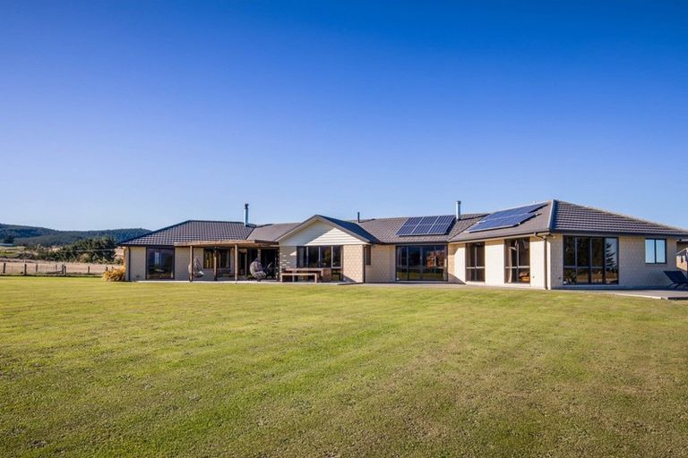 Photo of property in 261 Loburn Kowai Road, Loburn, Rangiora, 7472