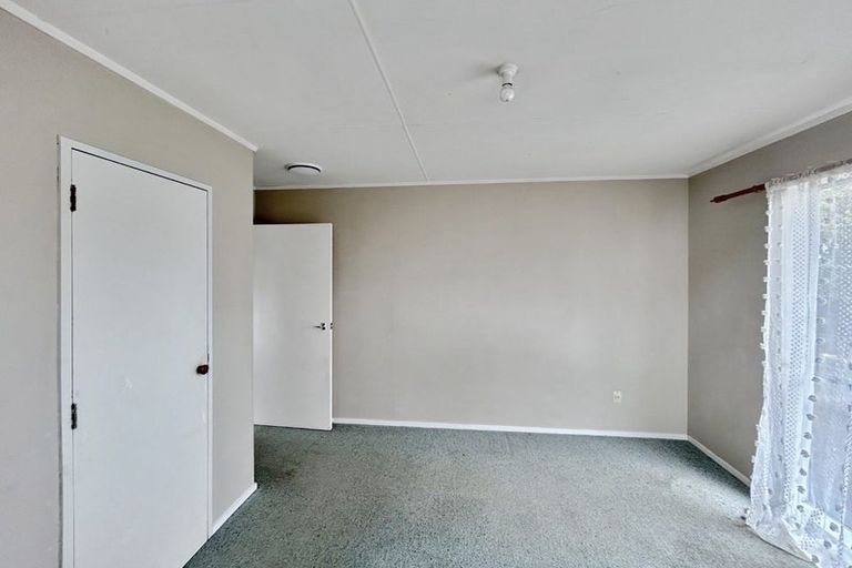 Photo of property in 65 Meadowvale Drive, Levin, 5510