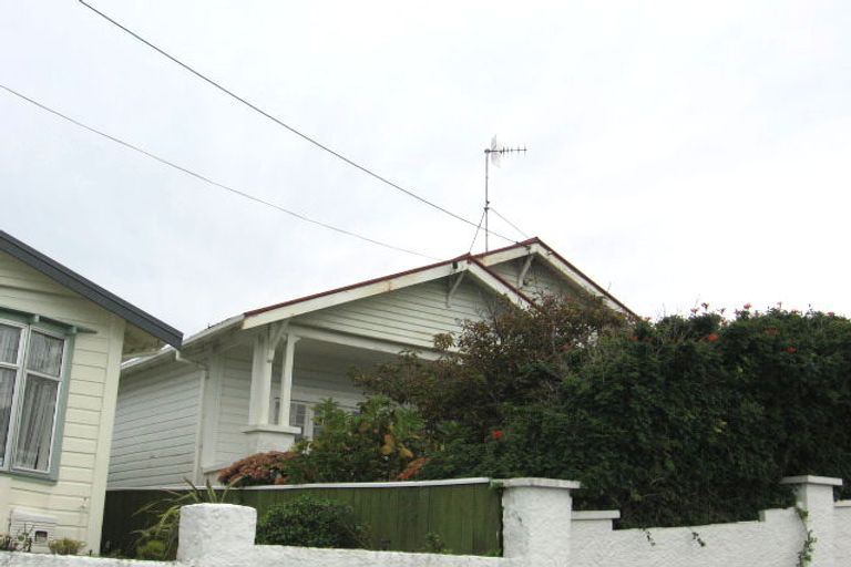 Photo of property in 54 Tirangi Road, Rongotai, Wellington, 6022
