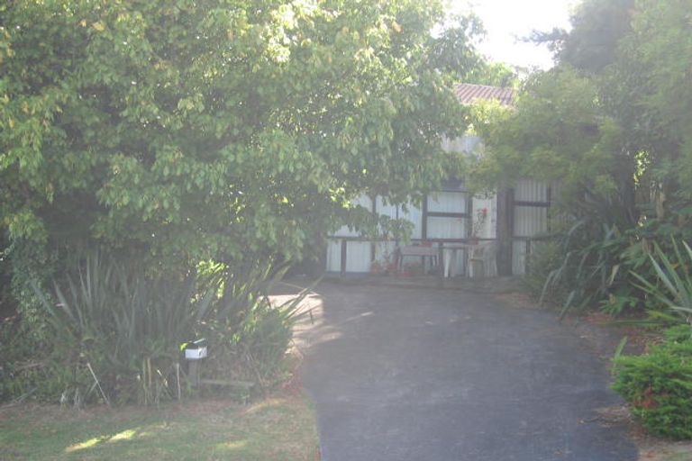 Photo of property in 7 Greendale Spur, Glenfield, Auckland, 0629