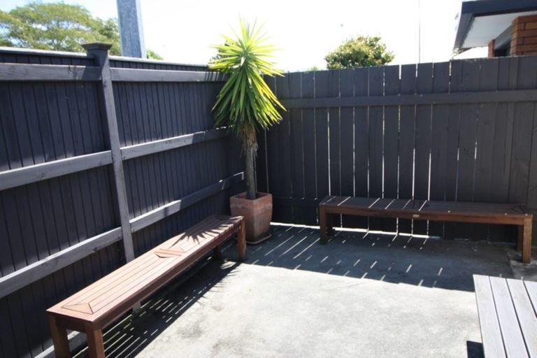 Photo of property in 5 Matamau Street, Palmerston North, 4410