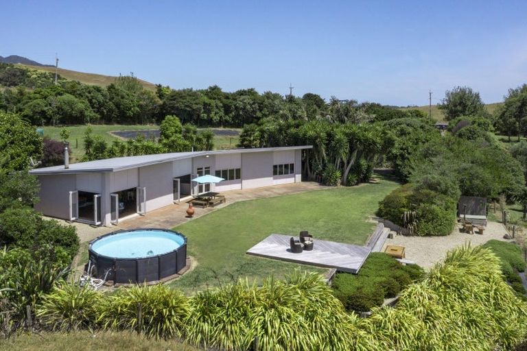 Photo of property in 165b Te Hutewai Road, Raglan, 3296