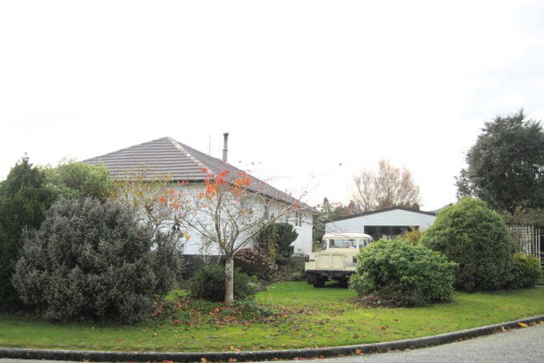 Photo of property in 10 Somerset Crescent, Tapanui, 9522