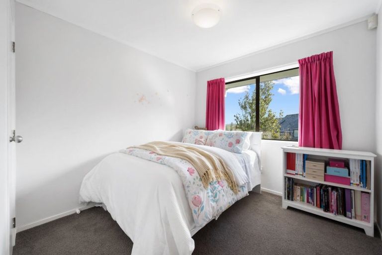 Photo of property in 71 Aberfeldy Avenue, Highland Park, Auckland, 2010