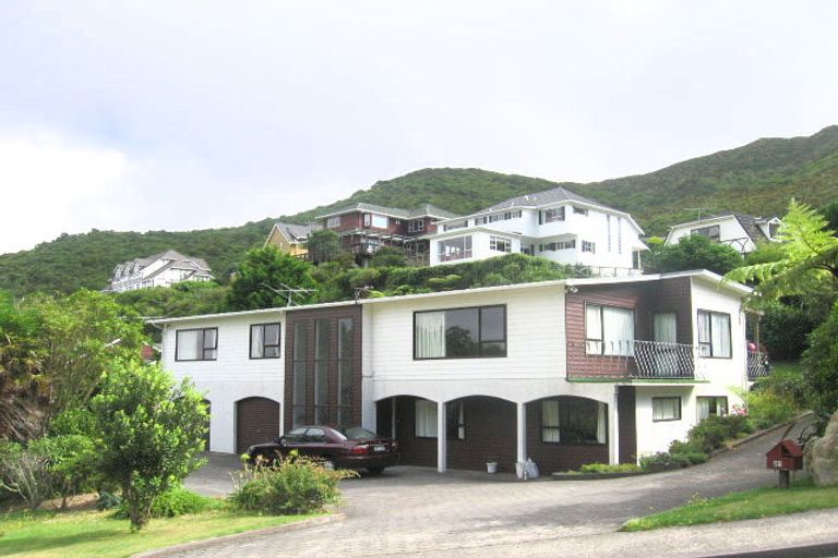 Photo of property in 27 Vasanta Avenue, Ngaio, Wellington, 6035