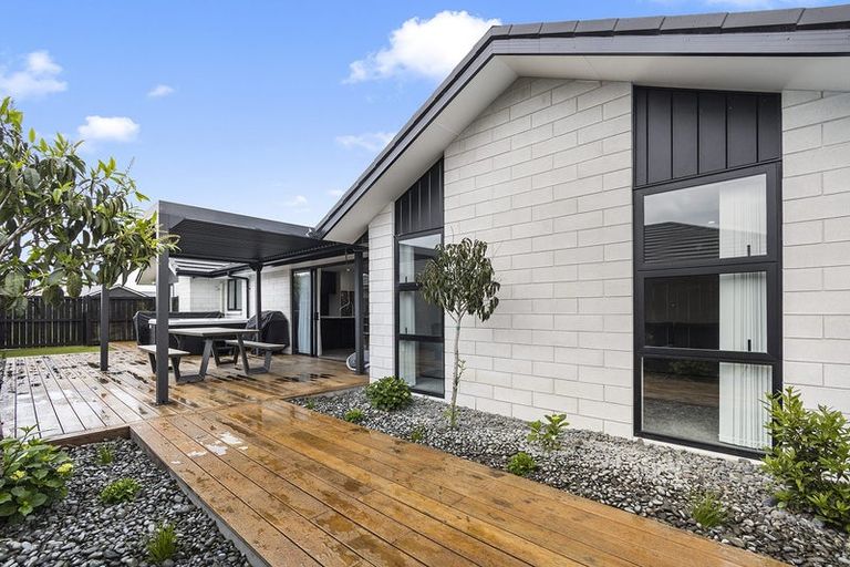 Photo of property in 2 Batham Drive, Matamata, 3400