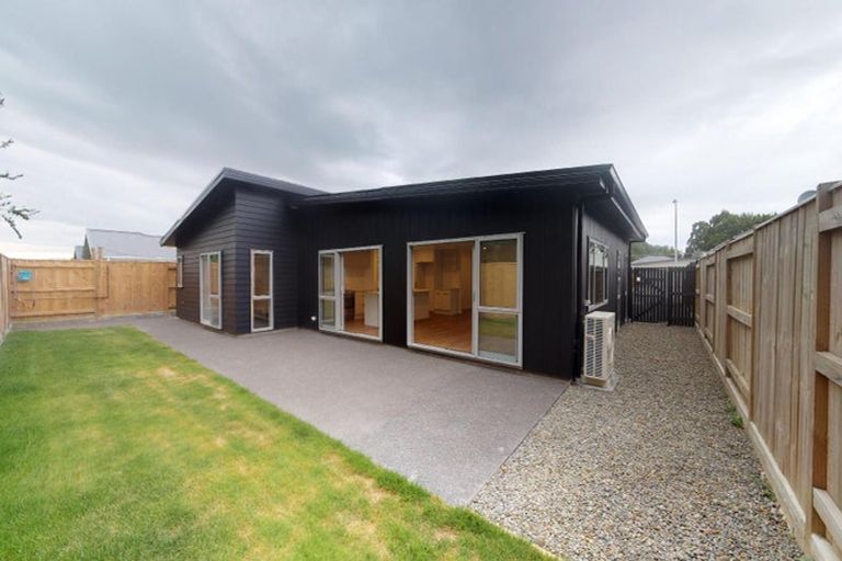 Photo of property in 25 Freedom Drive, Kelvin Grove, Palmerston North, 4414