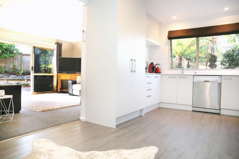 Photo of property in 29 Stratford Road, Manurewa, Auckland, 2105