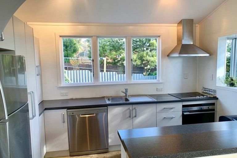 Photo of property in 20 Clifton Terrace, West End, Timaru, 7910