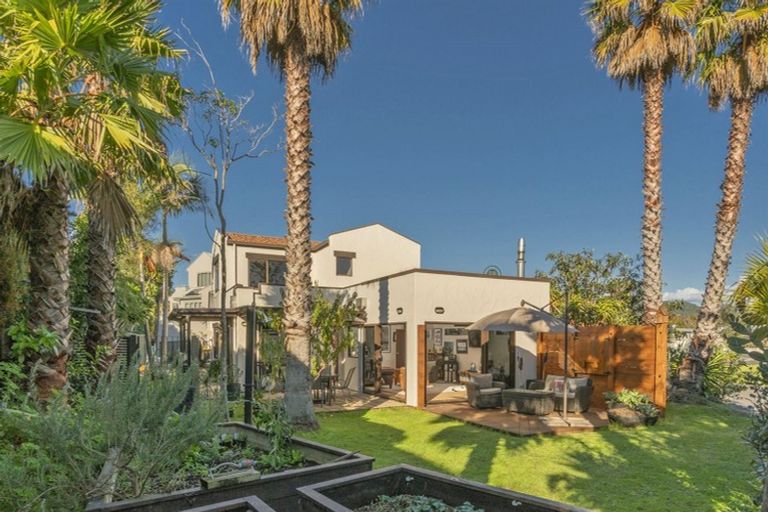 Photo of property in 4 School House Lane, Whitianga, 3510