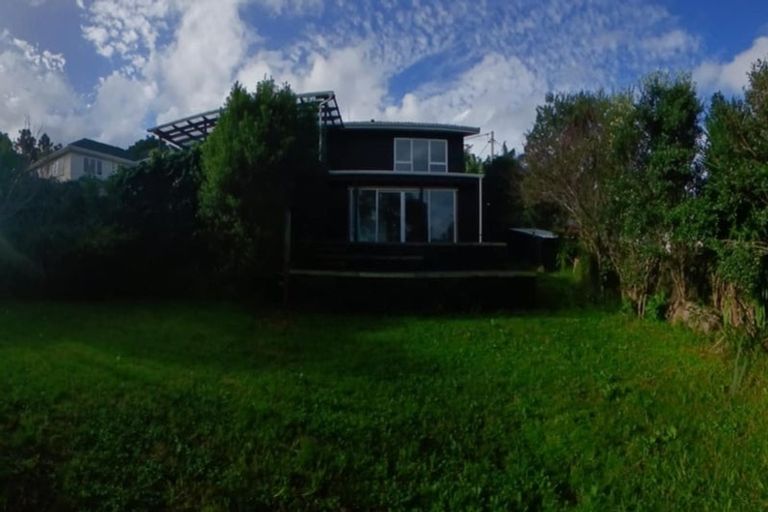 Photo of property in 235b Titirangi Road, Titirangi, Auckland, 0604
