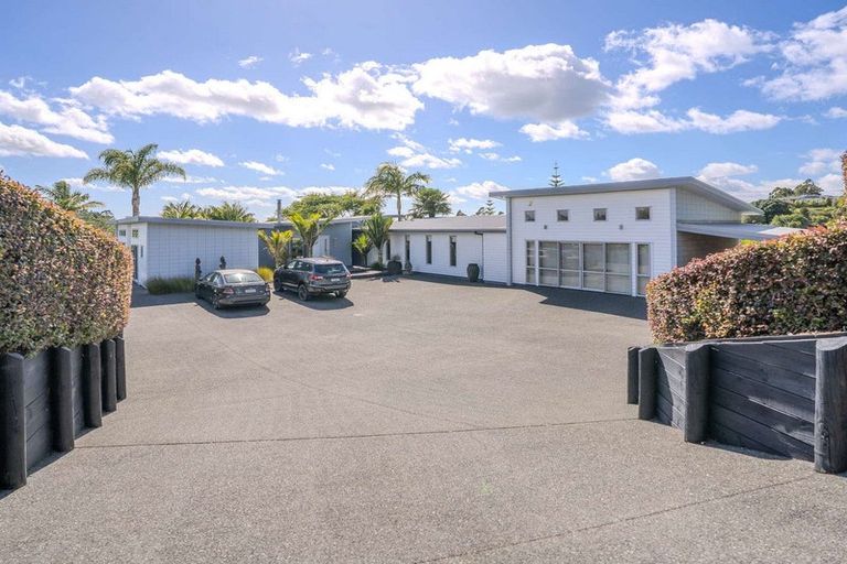 Photo of property in 10 Access Heights, Kerikeri, 0230