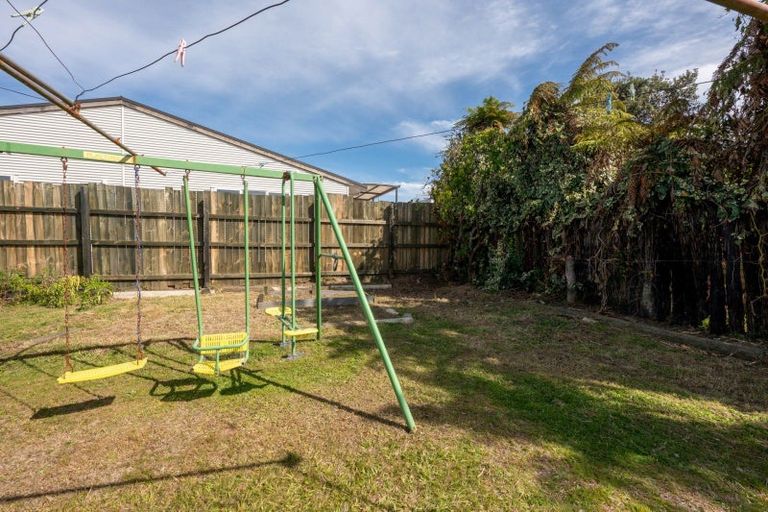 Photo of property in 35 Mckee Avenue, Fenton Park, Rotorua, 3010