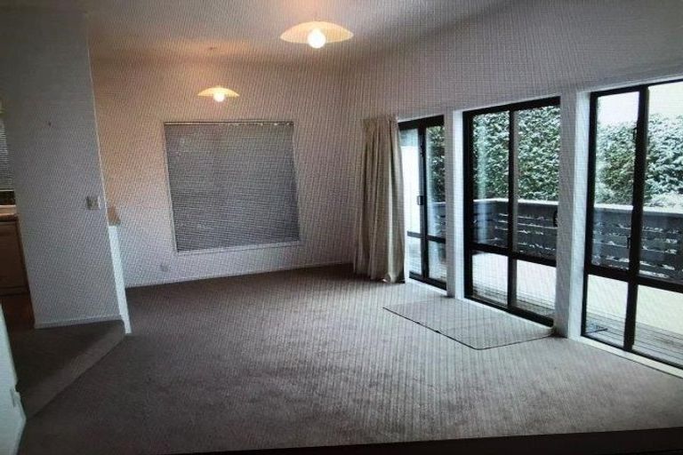 Photo of property in 37b Greenstone Place, Fernhill, Queenstown, 9300