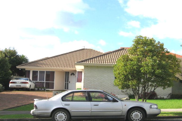 Photo of property in 1/1 Clydesdale Avenue, Somerville, Auckland, 2014