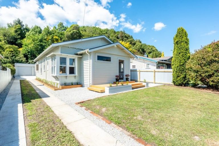 Photo of property in 383 Clifford Street, Mangapapa, Gisborne, 4010