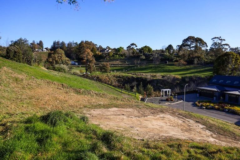 Photo of property in 21 Taruna Place, Havelock North, 4130