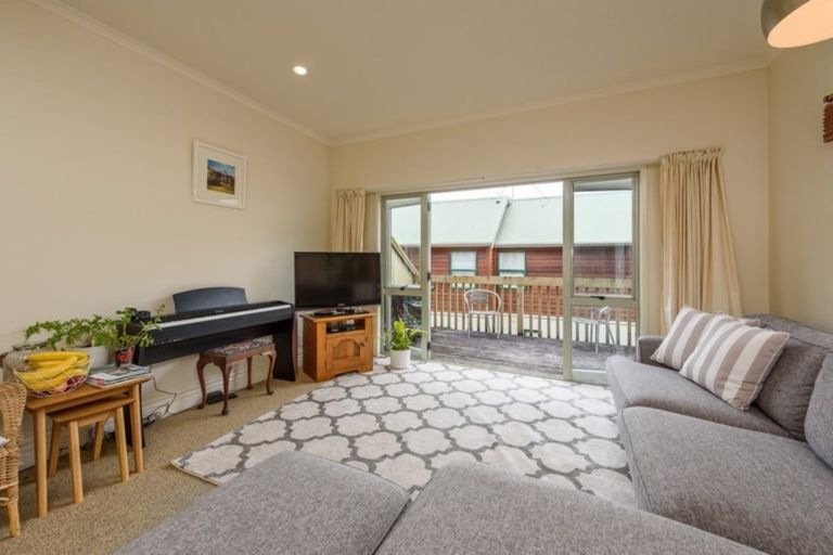 Photo of property in 8/5 Malcolm Lane, Thorndon, Wellington, 6011