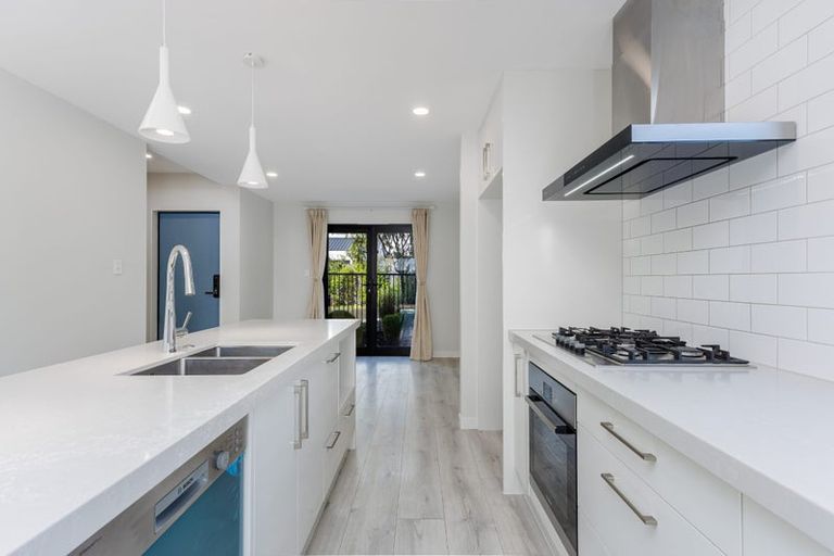 Photo of property in 8 Alexander French Close, Silverdale, 0932