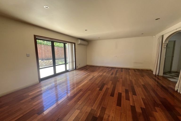 Photo of property in 51a Dominion Street, Takapuna, Auckland, 0622