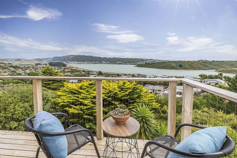 Photo of property in 42 Eskdale Road, Papakowhai, Porirua, 5024