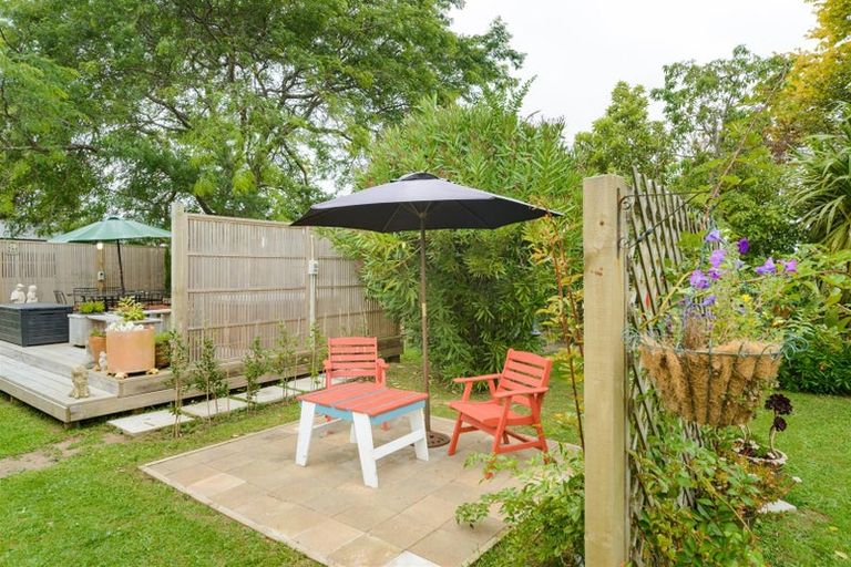 Photo of property in 60 Johnson Street, Bulls, 4818