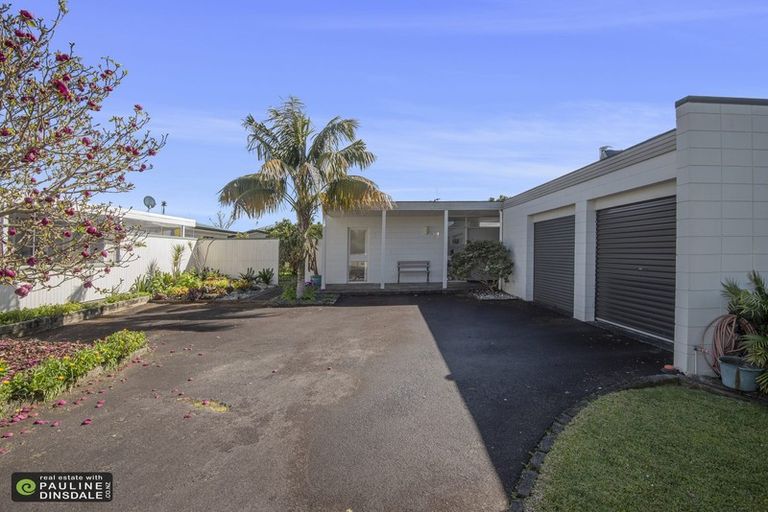 Photo of property in 11 Carlton Crescent, Te Kamo, Whangarei, 0112