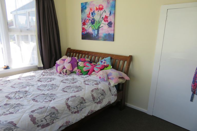 Photo of property in 22 Ewen Road, Temuka, 7920