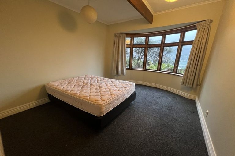 Photo of property in 27 Shannon Street, Mount Victoria, Wellington, 6011