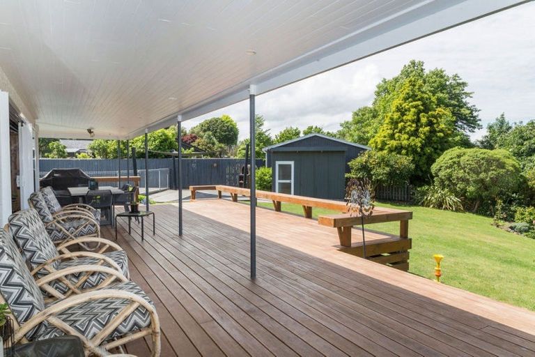 Photo of property in 16 Ruahine Street, Dannevirke, 4930