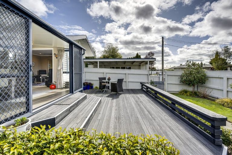 Photo of property in 2 Harrow Street, Taradale, Napier, 4112