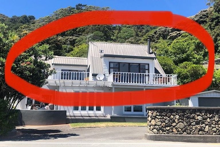 Photo of property in 1/2 Gill Road, Lowry Bay, Lower Hutt, 5013