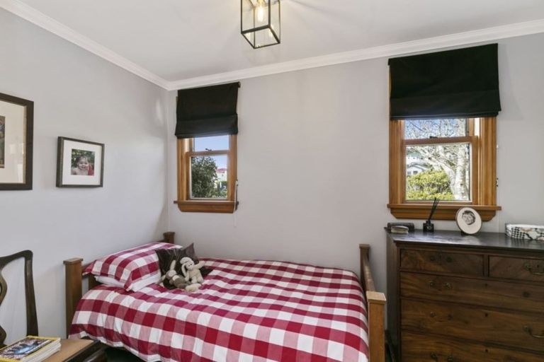 Photo of property in 39 Hanover Street, Wadestown, Wellington, 6012