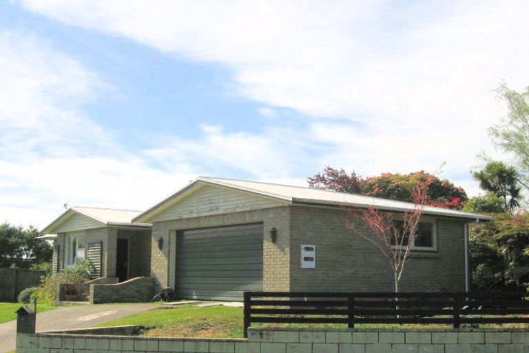 Photo of property in 10 Simmonds Crescent, Springfield, Rotorua, 3015