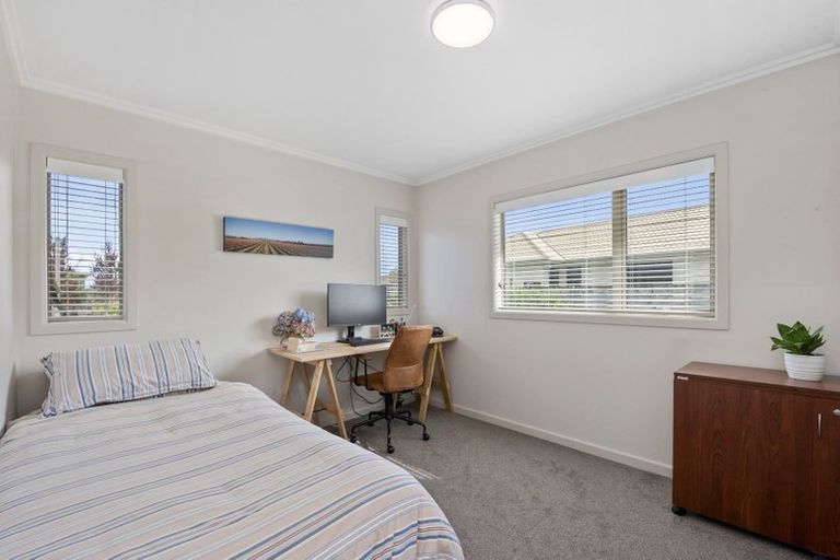 Photo of property in 20 Montgomery Crescent, Kinloch, Taupo, 3377