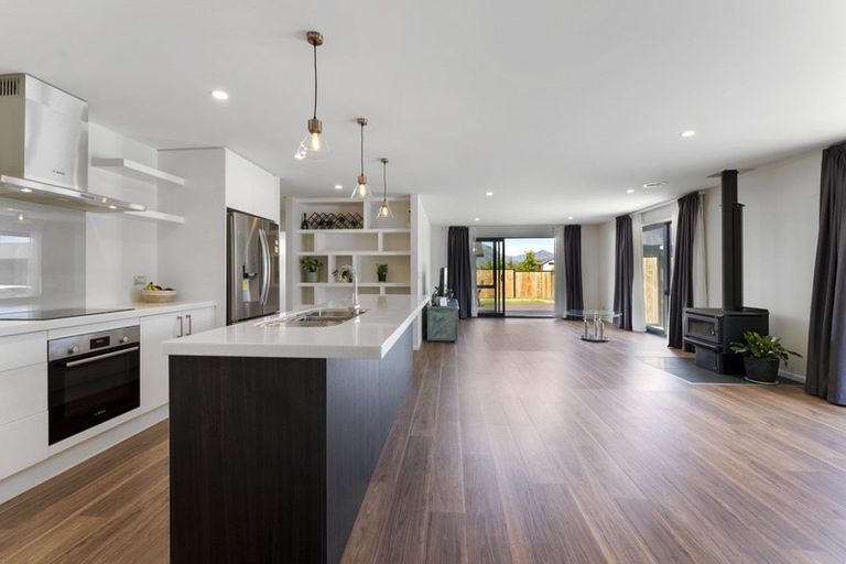 Photo of property in 77 Jack Hanley Drive, Jacks Point, Queenstown, 9371