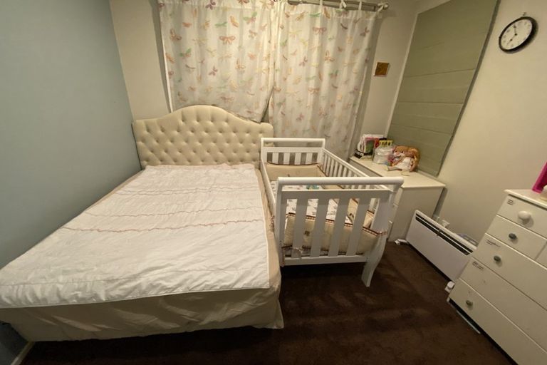 Photo of property in 12 Gifford Grove, Churton Park, Wellington, 6037