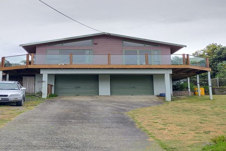 Photo of property in 13 Coates Avenue, Baylys Beach, Dargaville, 0377