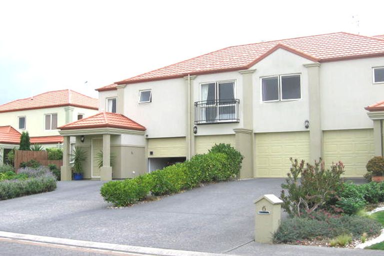 Photo of property in 4 Chettle Court, New Lynn, Auckland, 0600