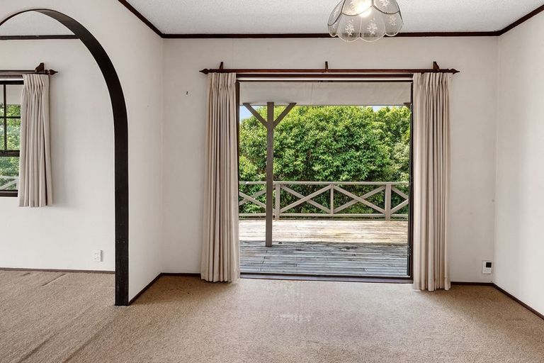 Photo of property in 21 Squirrel Lane, Browns Bay, Auckland, 0630