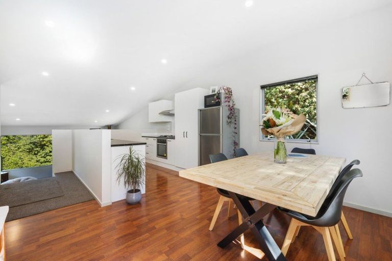 Photo of property in 14a Mckerrow Place, Sunshine Bay, Queenstown, 9300