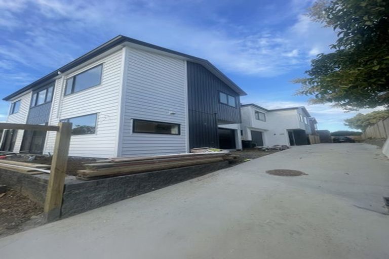 Photo of property in 28a Larne Avenue, Pakuranga Heights, Auckland, 2010