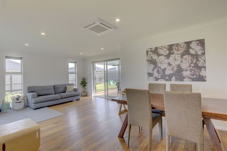 Photo of property in 34 Tripoli Street, Rangiora, 7400