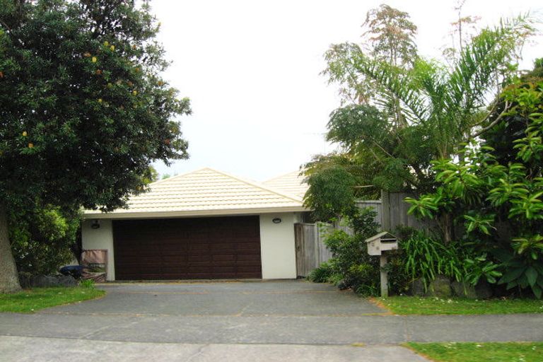 Photo of property in 24 Alec Craig Way, Gulf Harbour, Whangaparaoa, 0930