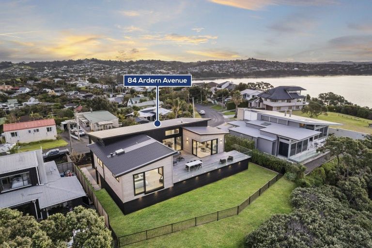 Photo of property in 84 Ardern Avenue, Stanmore Bay, Whangaparaoa, 0932