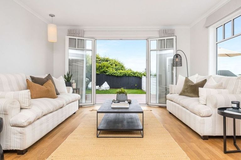 Photo of property in 17a Cracroft Terrace, Cashmere, Christchurch, 8022