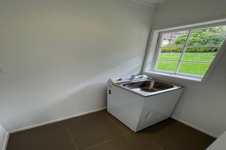 Photo of property in 105a Mountbatten Avenue, Hillcrest, Auckland, 0627