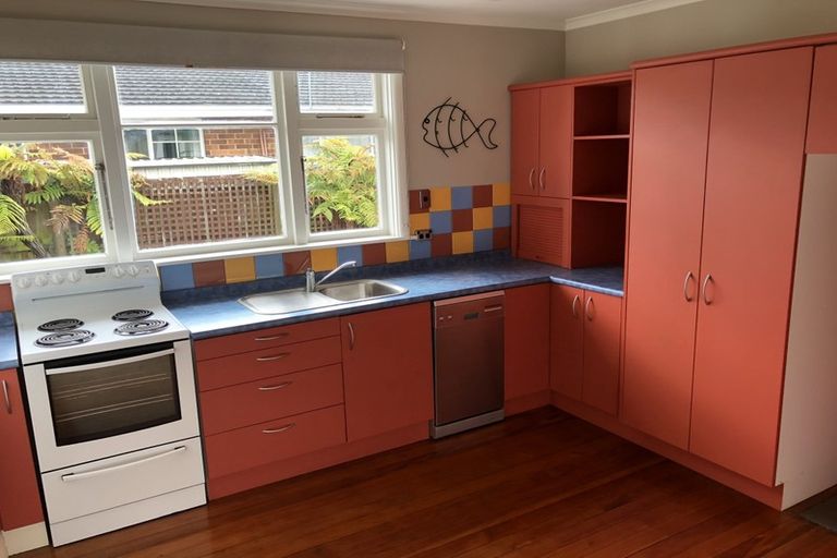 Photo of property in 1/375 Yaldhurst Road, Russley, Christchurch, 8042